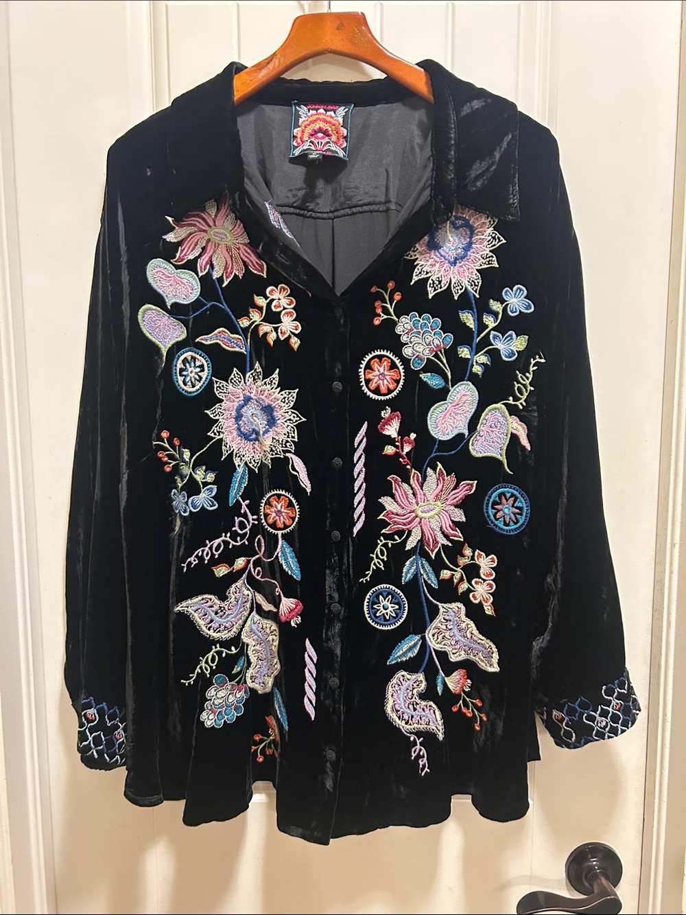 Johnny Was 2X Black Velvet Embroidered Floral Button-Front Top